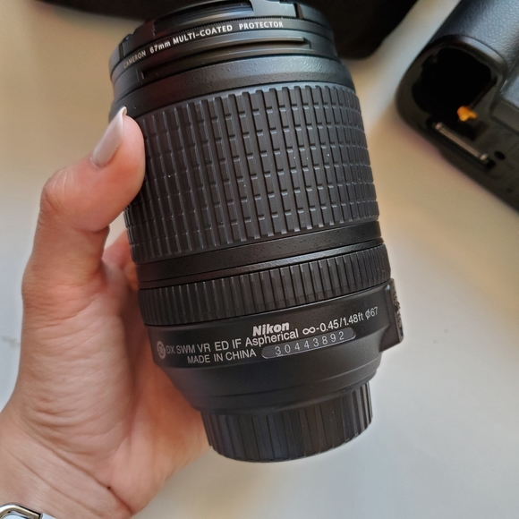 Nikon D7200 Digital Camera - Picture 5 of 10